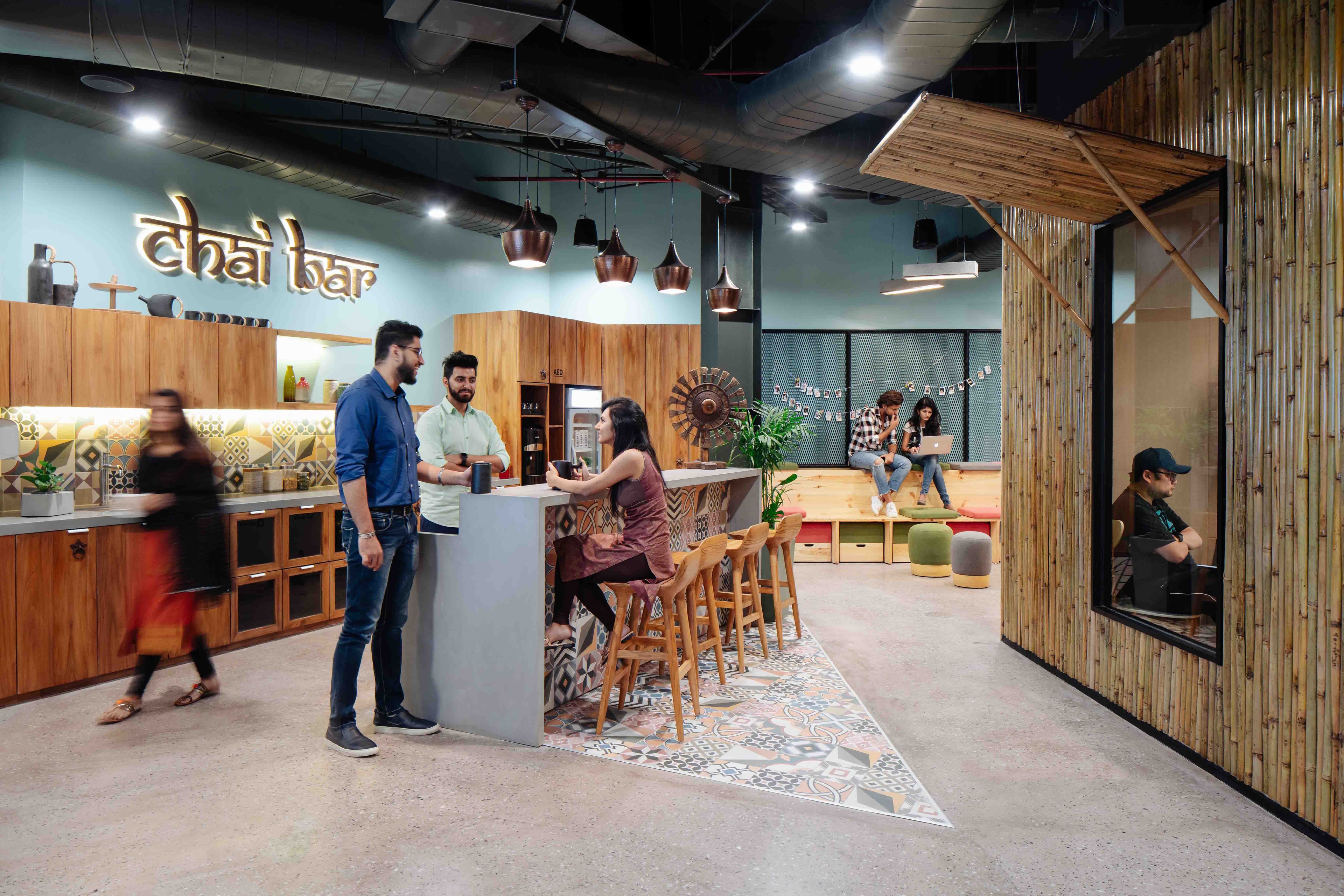 main/case-studies/airbnb/gurgaon/work-cafe-airbnb-gurgaon.jpg