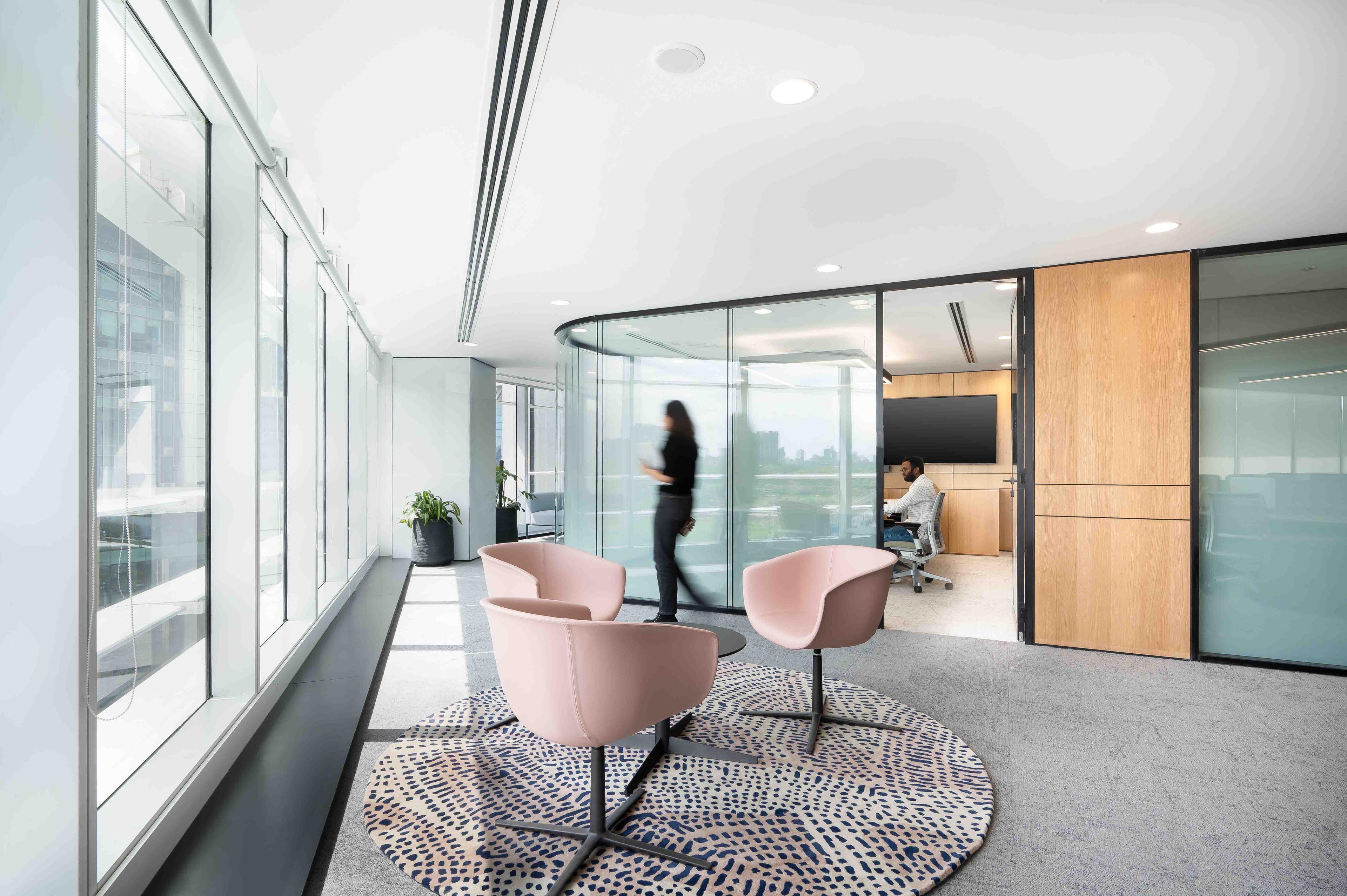 main/case-studies/brookfield-mumbai/brookfield-mumbai-india-minimalistic-office-design.jpg