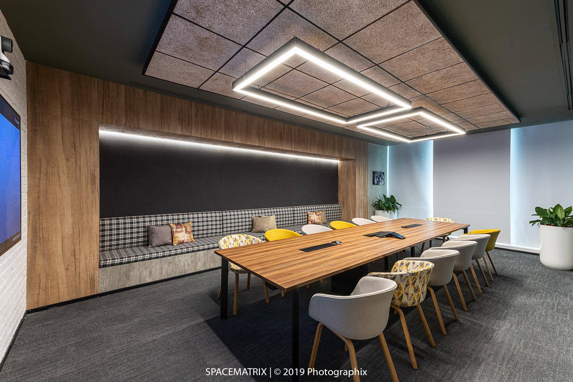 small-meeting-room-browserstack