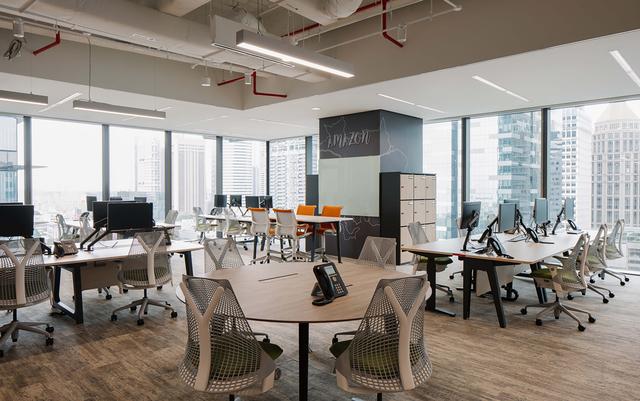 Diagonal Workplace Workplace Design Tips: Learn from Prudential' Transformation